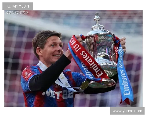 格拉斯纳祝贺麦克斯菲尔德称水晶宫无借口表现尴尬联赛失利反思体育